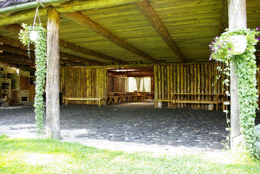 Udumaee Holiday Farm Kirikuküla Exteriör bild
